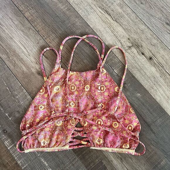 Frankies bikini high neck bikini top size M - Picture 2 of 6